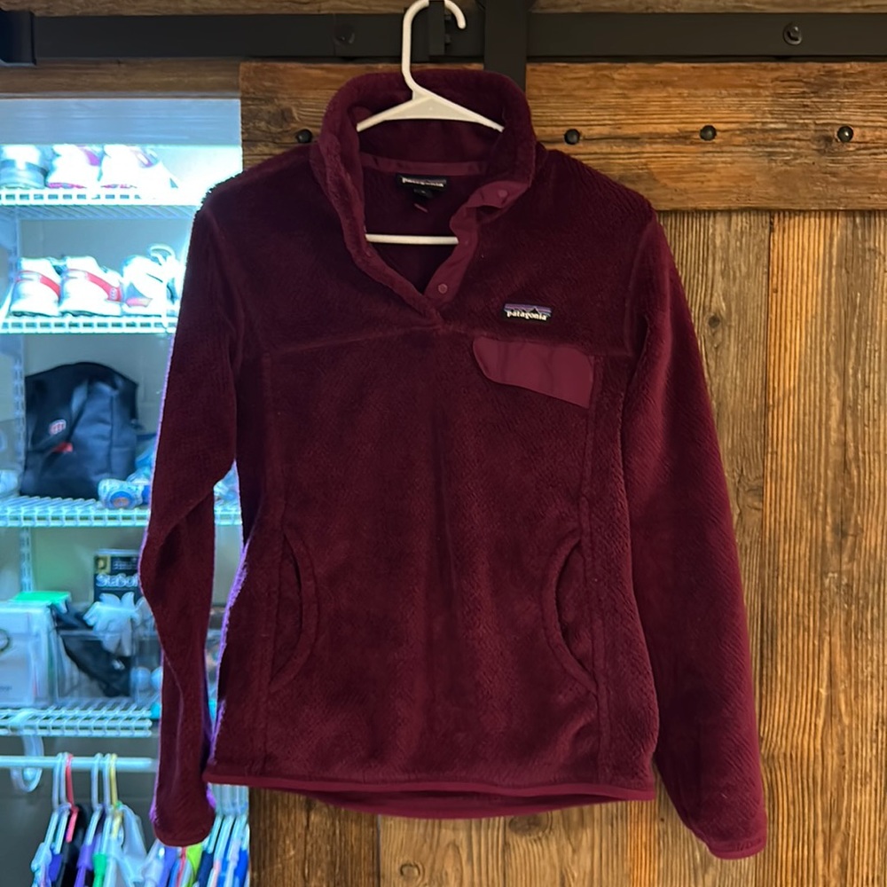 Patagonia pullover sweatshirt